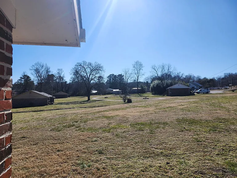 101 Lytle Rd — Photo 16