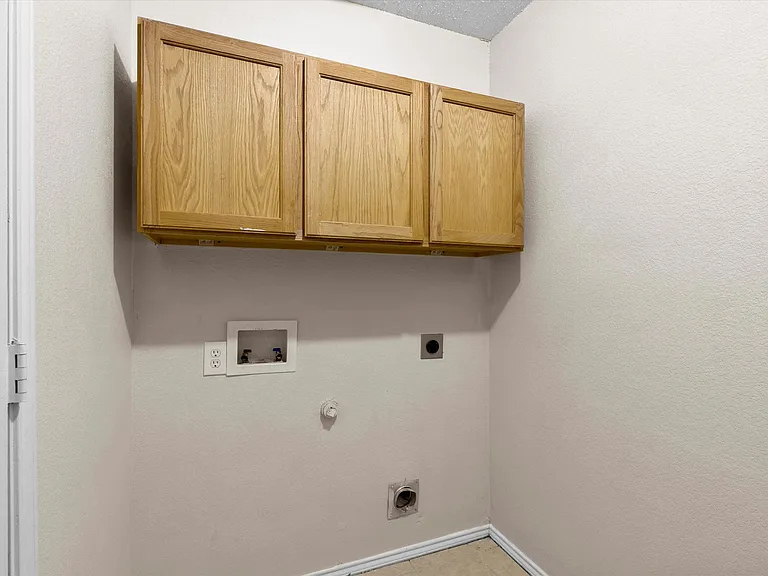 3104 Westview Dr — Photo 13