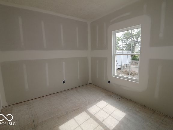 3rd image of LOT 2 N Center St