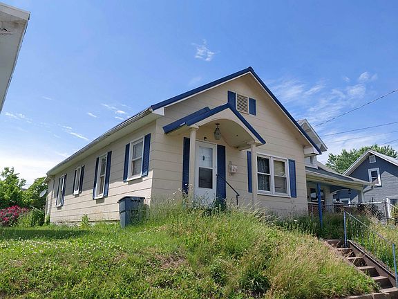 3rd image of 731 Drew St