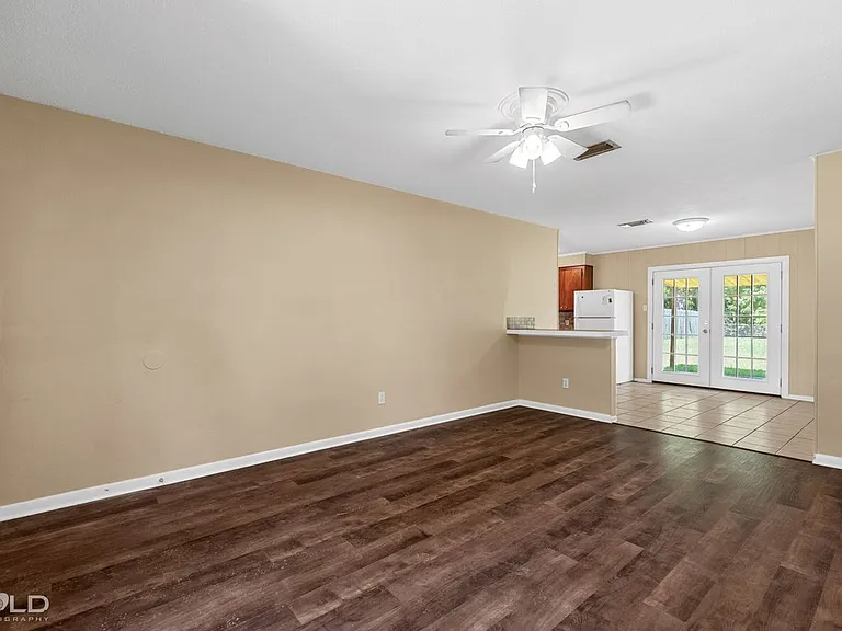1520 Lampkin St — Photo 13
