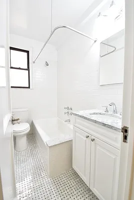 Rented by (Legacy) NY Quality Living Uptown | media 27