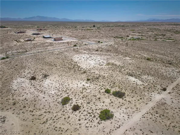 9376 S Winston Ct N, Pahrump, NV 89061