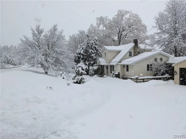 2365 Page Green Rd, Cortland, NY 13045