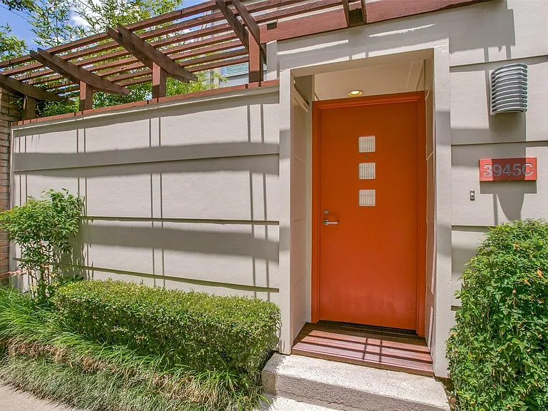3945 Buena Vista St #C — Photo 1