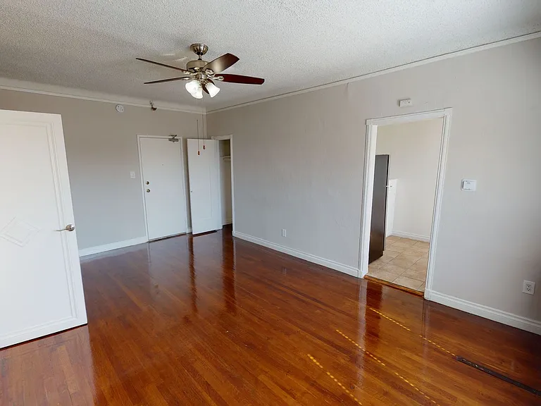 Irolo Apartments...New York Loft Style...Great Location! CALL NOW! — Photo 7