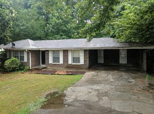 645 Carlouetta Rd SW, Mableton, GA 30126
