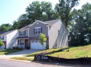 8724 Gray Willow Rd, Charlotte, NC 28227