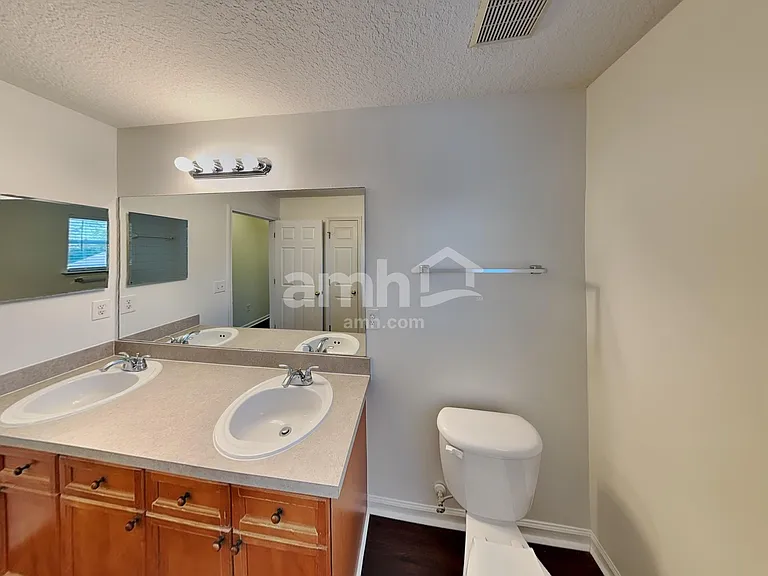 3208 Timbertrail Ct — Photo 16