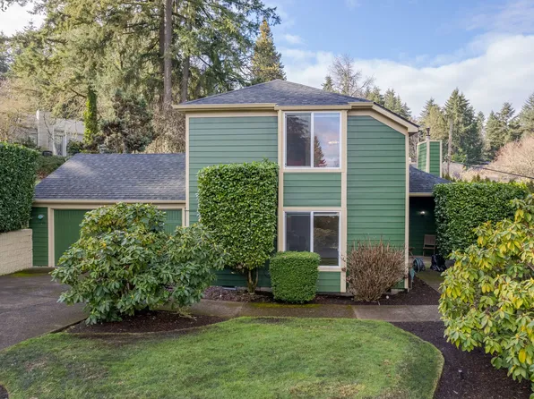 2290 Corinthian Ct, Eugene, OR 97405