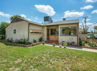 18728 Runnymede St, Reseda, CA 91335