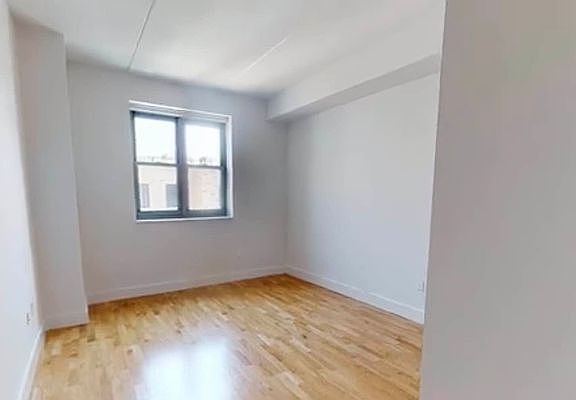 5th image of 117 Troutman St Floor 2