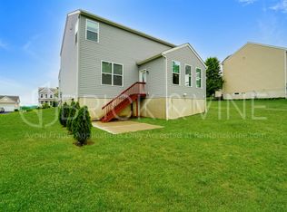 2480 Ridgeway Ave, Lancaster, OH 43130