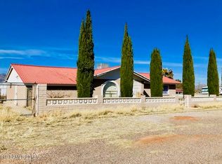 2002 W Newell St, Naco, AZ 85620