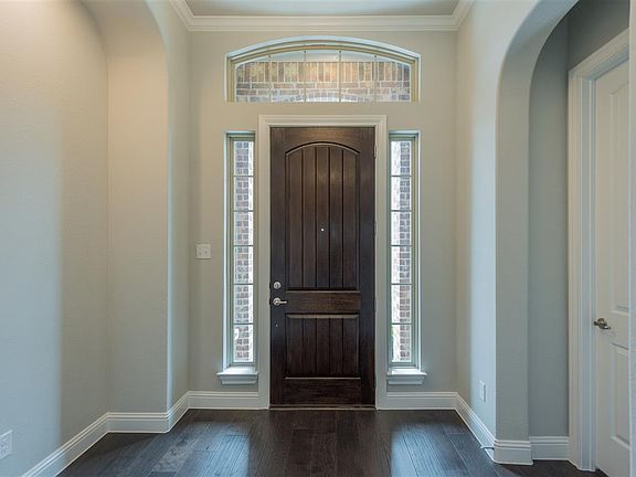831 Elm Park Anna Floor Plan Entry