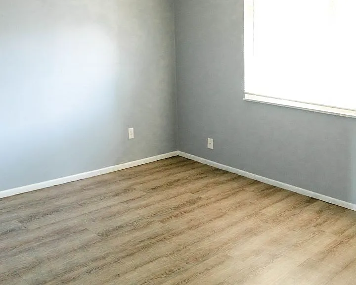 LIMITED TIME OFFER - DISCOUNTED RENTS ON STUDIO, ONE & TWO Bedroom Apartment & Townhomes!! — Photo 26
