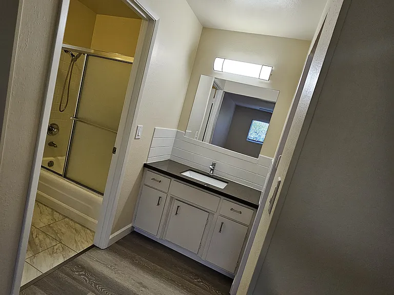 1240 Klee Ct — Photo 9