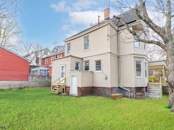 290-292 Meeker Ave, Newark City, NJ 07112