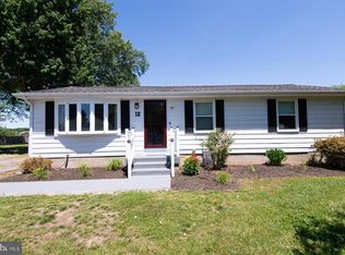 12 N Maple Ave, Ridgely, MD 21660