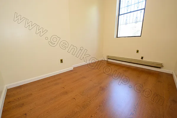 Rented by Genik Group Corp | media 8