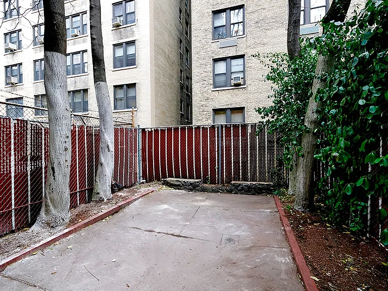 317 W 71st St #1B — Photo 1