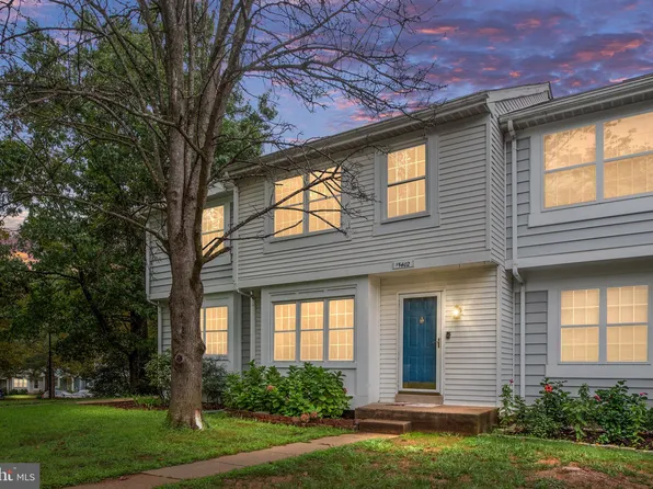 15402 Beachwater Ct, Dumfries, VA 22025