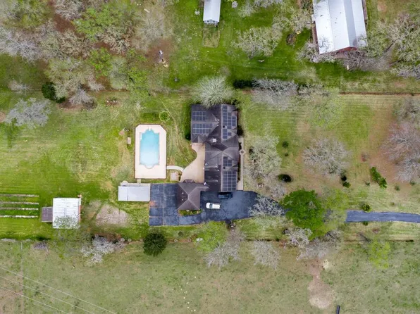 35642 Fm 1488 Rd, Hempstead, TX 77445