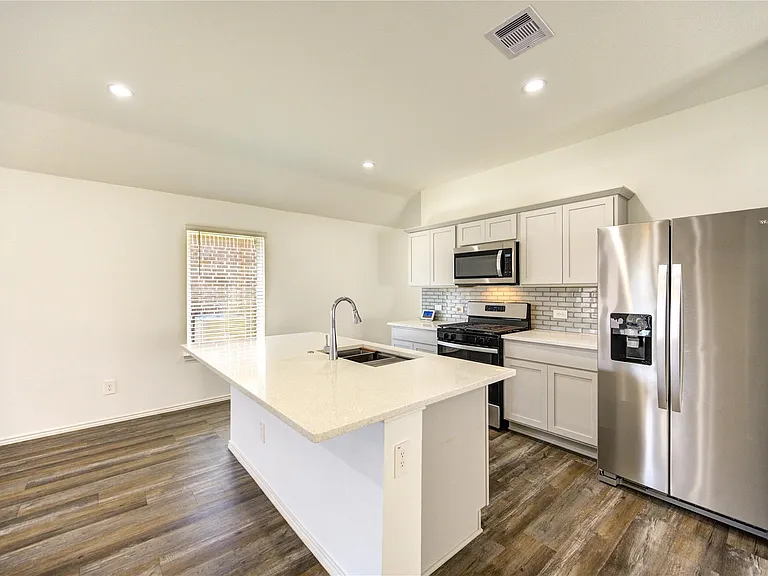 5406 Castlebury Meadows Dr — Photo 10
