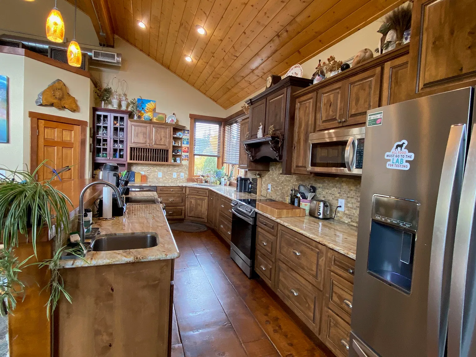 2 bed, $5,000 — Photo 4