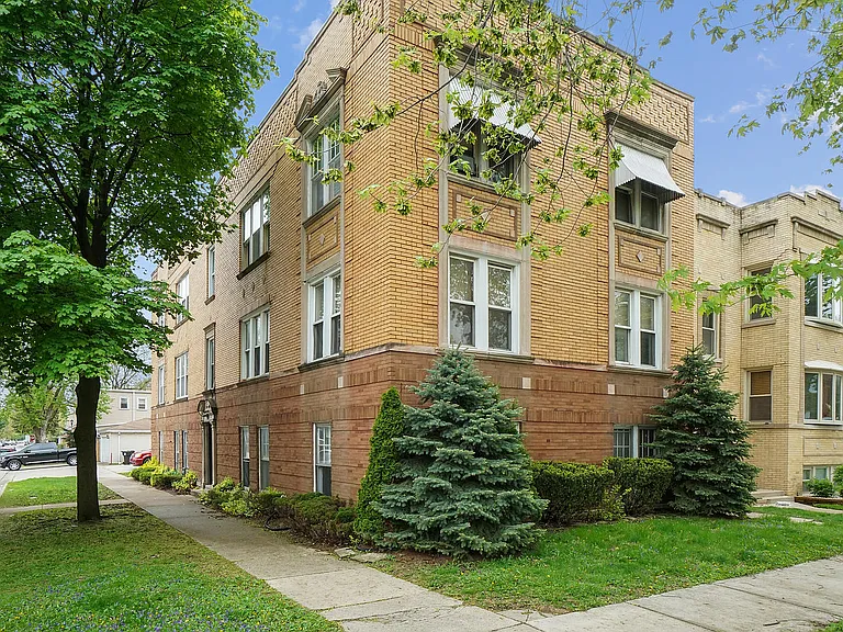 1301 Maple Ave #1 — Photo 1