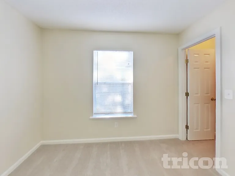 4196 Jillian Dr — Photo 13