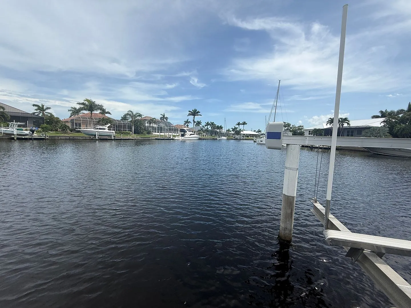 Sailboat waterfront home in PGI - 4 bedrooms with Pool — Photo 3