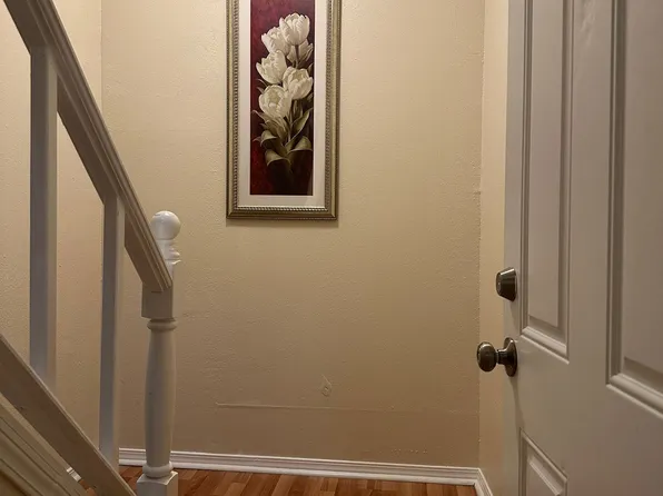 1525 W Westmoreland St, Philadelphia, PA