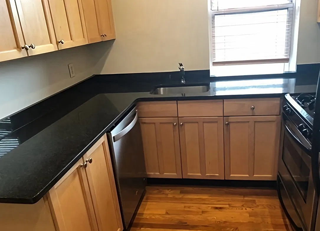 Studio, 340 sqft, $2,300 — Photo 3
