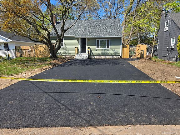 2nd image of 198 Concord Road