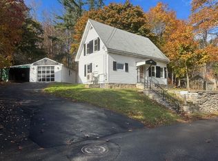 88 Middle St, Bath, ME 04530