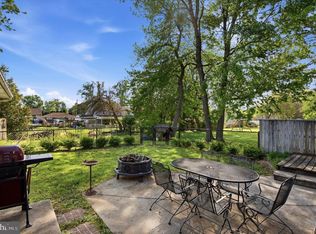320 Maple St, Warminster, PA 18974