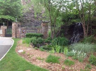 211 Ridge Dr #21-1, Pompton Lakes, NJ 07442