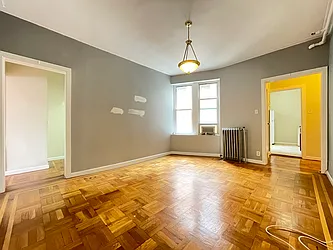 490 Ocean Parkway, #9