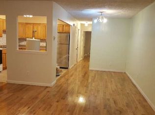 197 Street, Saint Albans, NY 11412