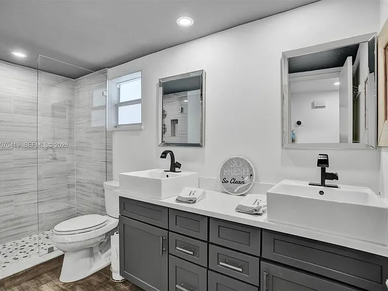 3424 SE 12th St #B6 — Photo 15