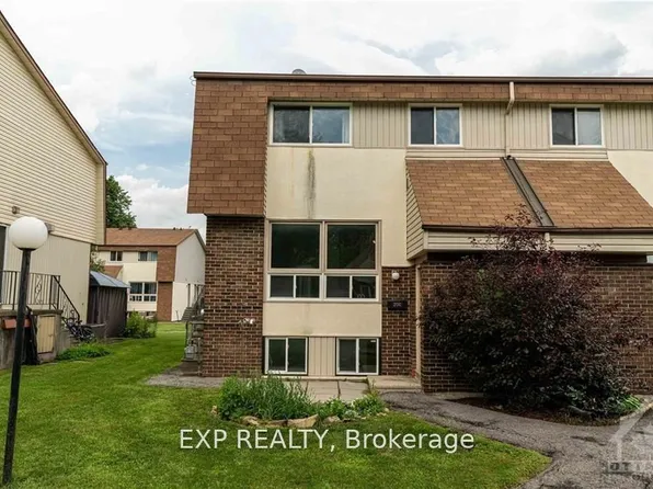 20 Forester Cres #C, Ottawa, ON K2H 8X9
