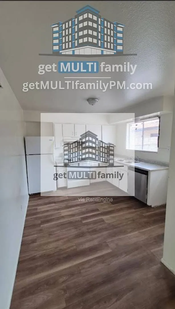 Building Photo - 8407 E Coronado Rd #4