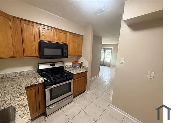 6411 Bluestone Dr — Photo 7