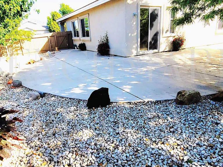 2210 Evergreen Park Dr — Photo 8