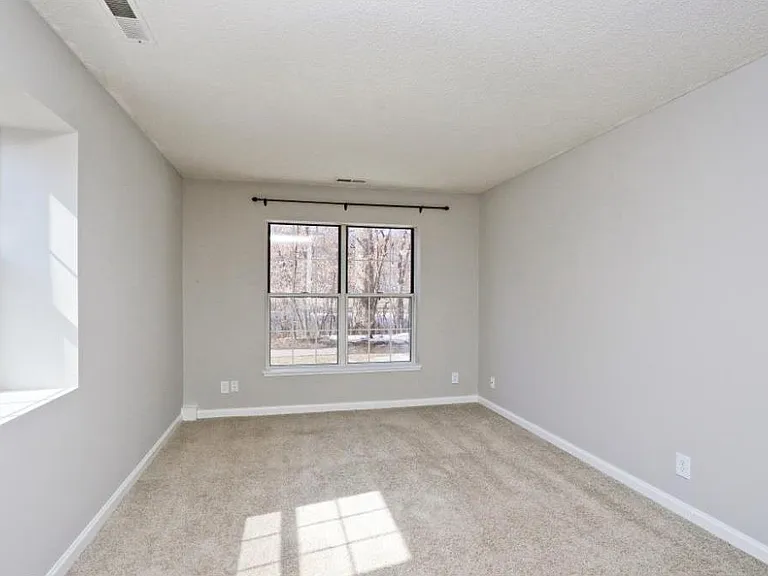 6050 Chasewood Pkwy #2 — Photo 5