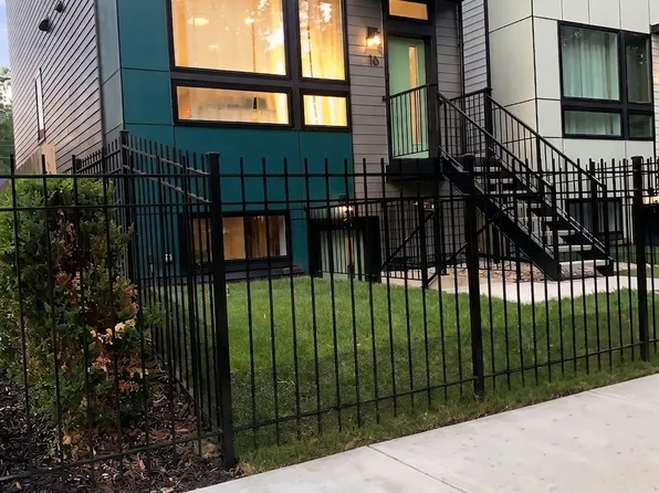 16 W 44th St, Chicago, IL 60609
