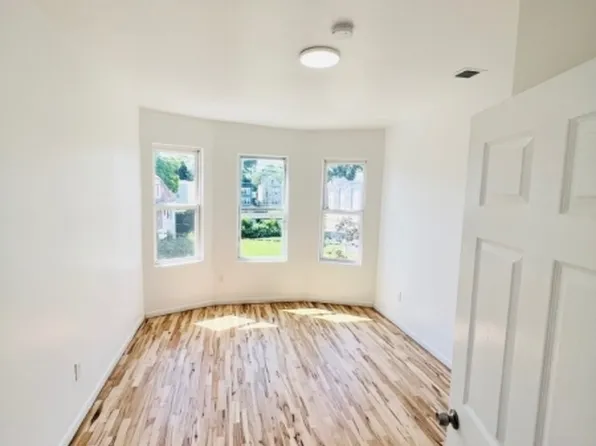916 Bergen St, Newark City, NJ 07112