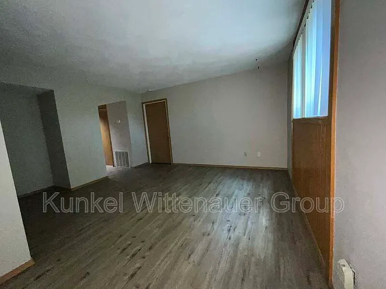 1-3 Sunset Dr — Photo 2