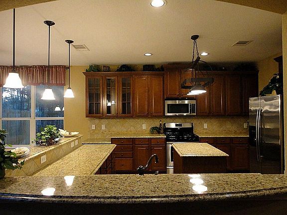 5th image of 25968 Kingshill Dr